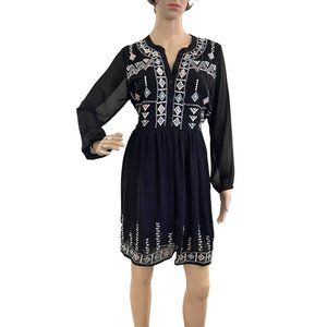 American Rag Cie Womens Dress with Embroidery Details on Bodice and Hemline Sz M